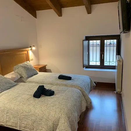 Apartamento Atico Jaca Centro Exterior foto